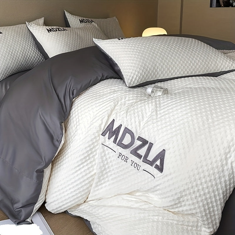 Silky Soft Washed Sea Island Cotton Four-piece Bedding Set with High-end Embroidery Quilt Cover for All Seasons: Includes One Quilt Cover, One Bed Sheet, And Two Pillowcases, Without A Quilt Core