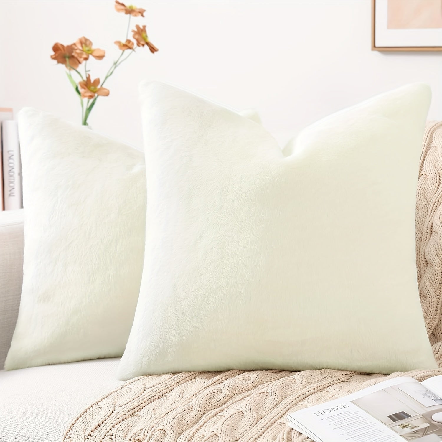 Set Of 2 Faux Fur Plush Throw Pillow Covers, Luxury Soft Fluffy Cozy Decorative Pillow Covers for Sofa, Couch, Living Room, Pillow Covers, Suitable for Bedroom Bedding, Home Decoration, Sofa Decoration, Camping, Outdoor And Other Multiple Scenarios